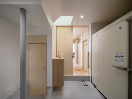 A House, Resident and Milk Delivery Service